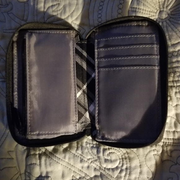 Thirty-one wallet - Picture 3 of 4